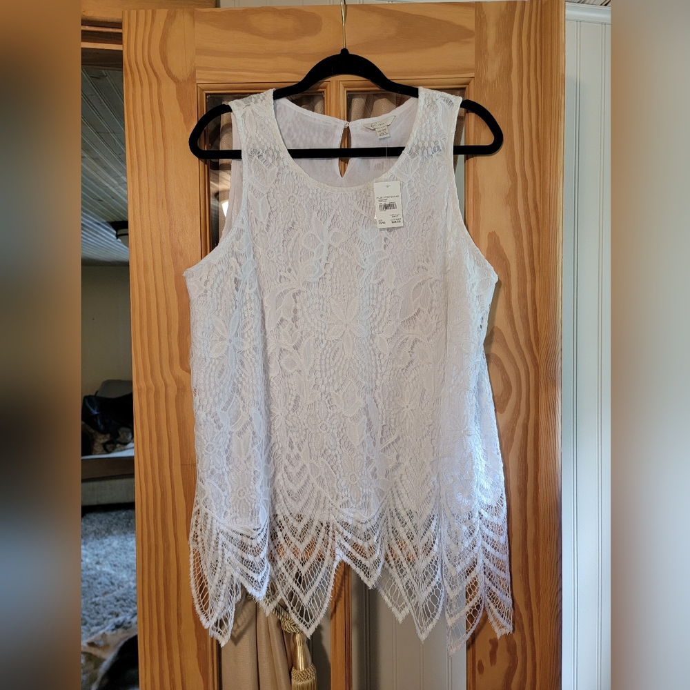 Lace tank